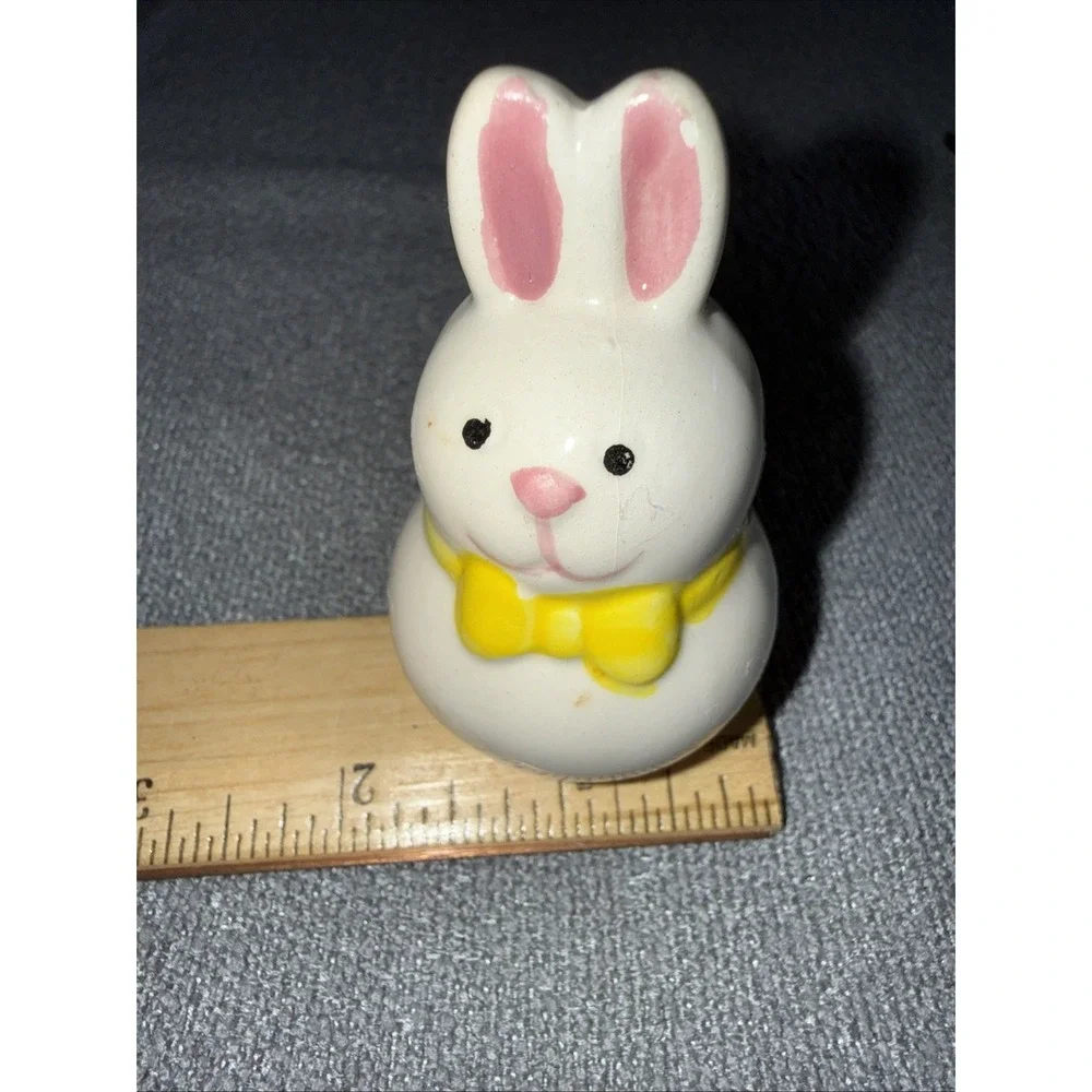 Bunny Salt‎ & Pepper Shakers with Basket Holder